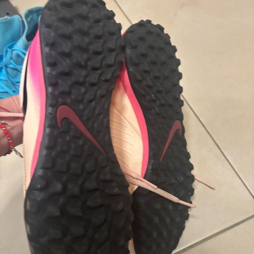 Nike Phantom Rose shoes size 41 like new, pink