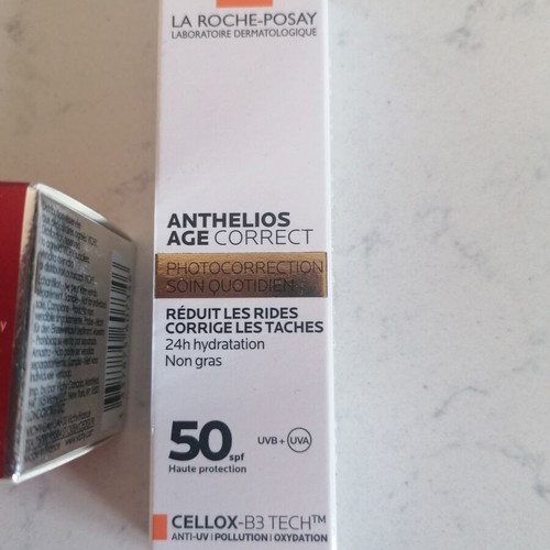 Vichy Liftactiv Hyalu Face Mask and Laroche Posay Age Correct Suncream new