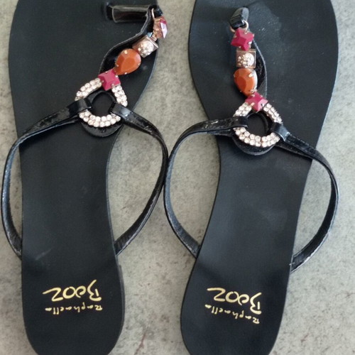 Raphaella Booz sandals like new, black, size 40
