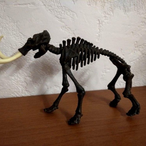 3D DINOSAUR PLASTIC CONSTRUCTION *Mammoth*.