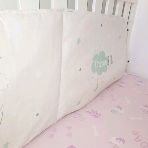 Dumbo Dreams crib sheet like new, 100% cotton, 40×185cm