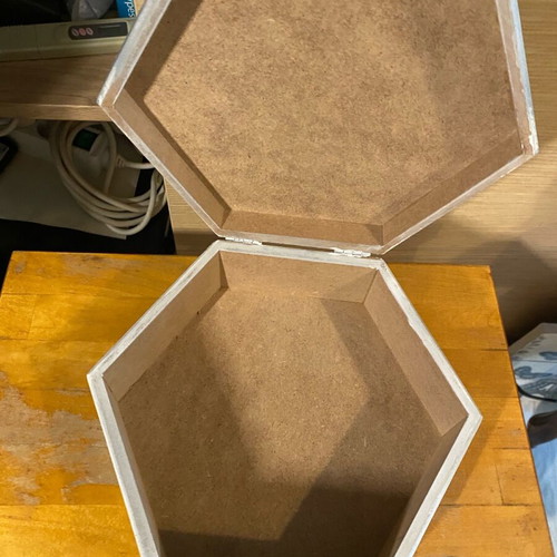 Storage box new, beautiful and romantic