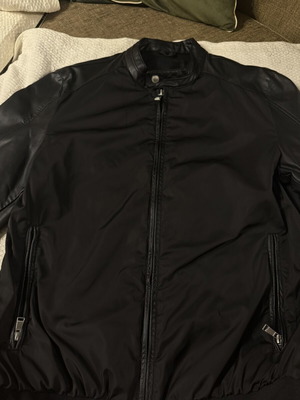 Leather jacket like new, black, size S