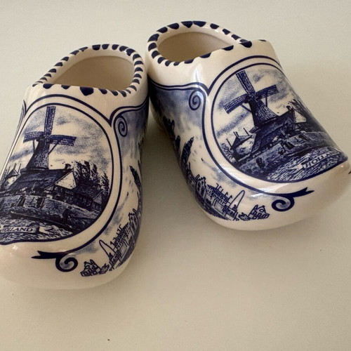 Delft Blue Porcelain Clogs Handpainted, 13 cm Length