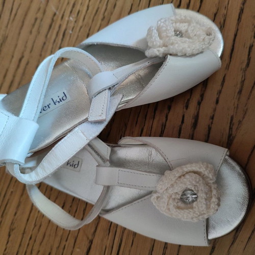 Everkid ballerinas new, white with embroidery, size 25