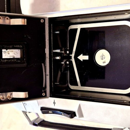 Canon Auto Zoom 814 Super 8 camera set with f/1.4 lens, case & film