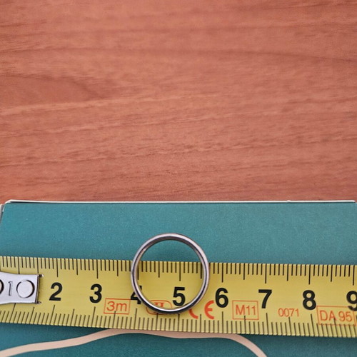 Steel ring like new, silver color