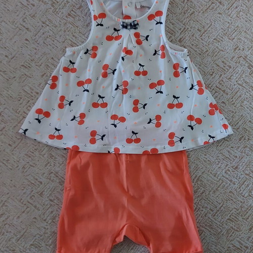 Orchestra summer clothing sets for 12 months like new, 2 sets