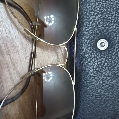 Ray Ban sunglasses with gradient lens gold brown large like new
