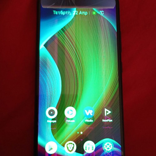Realme C21 screen used, broken but functional