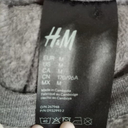 H&M gray pajama set like new, warm
