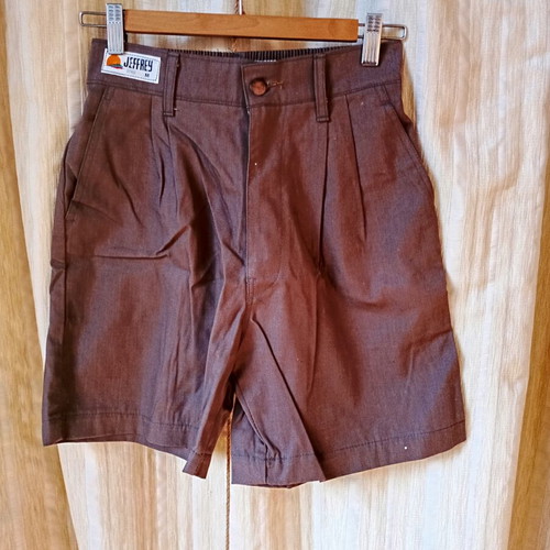 Brown vintage bermuda shorts like new, size M