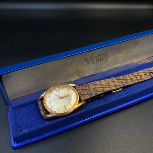 Venus Routemaster Automatic wristwatch, 41 jewels, 60s vintage