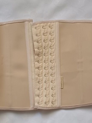 Zeta Curves Petit Extra Curvy Waist Corset used, beige