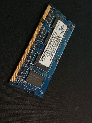 DDR2 RAM 1GB stick like new