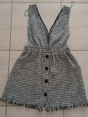 Tweed Zara dress like new, worn once, size L