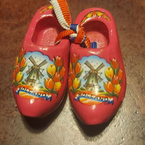 Wooden souvenir new from Holland