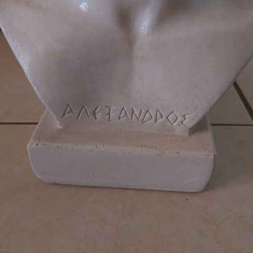 Bust of Alexander the Great gypsum like new