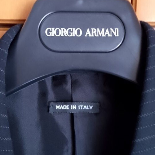 Giorgio Armani women's jacket medium size like new, black