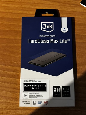 IPhone 13/13 Pro/14 tempered glass screen protector new
