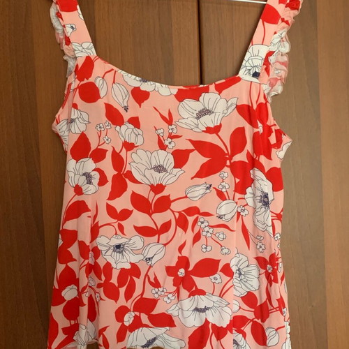 Enzzo Floral Blouse Medium like new, white and red