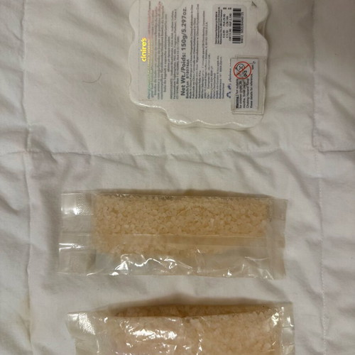 Bath salts and bath bomb set Friends & Claire’s new