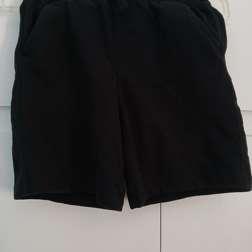 Zara shorts used, black, size 8 years