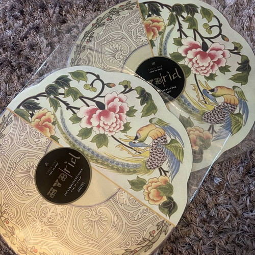 Tablemats Hybrid by Seletti new