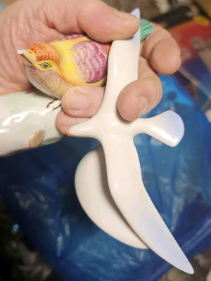 Hollohaza figurines seagull and nightingale used, with beak defects