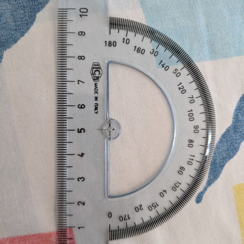 Protractor with 10 cm ruler like new