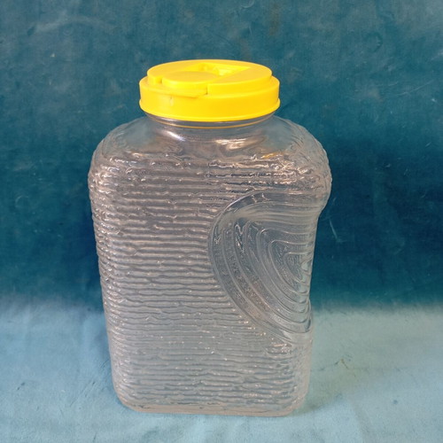 Vintage glass pitcher Soreno design by Anchor Hocking like new