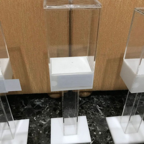 Plexi glass product display stands new, set of 3 pieces