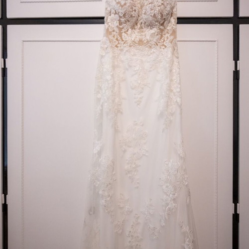 White wedding dress like new, size L / 40 / 12
