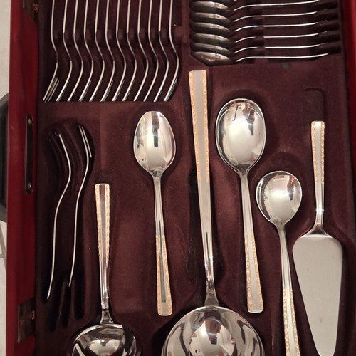 Solingen Germany Cutlery Set with Case like new, stainless steel 18/10