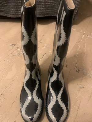 Vivienne Westwood rain boots new, black and white jacquard, size 38