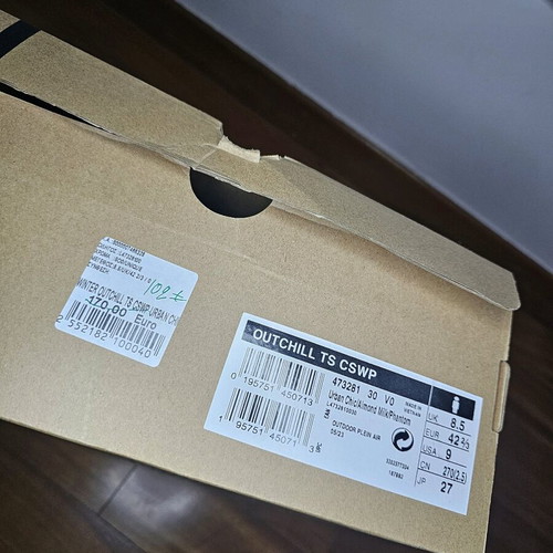 Salomon boots new, grey, winter hiking and ski shoes