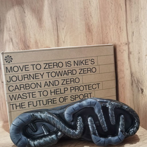Αθλητικά παπούτσια Nike Vapormax νέα, μέγεθος 44