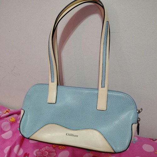 Vintage Gillian handbag like new, white and turquoise