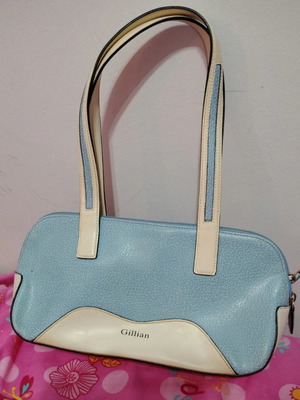 Vintage Gillian handbag like new, white and turquoise