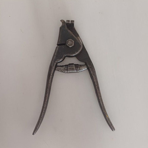 Lindström Sweden tool used, precision cutter