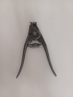 Lindström Sweden tool used, precision cutter