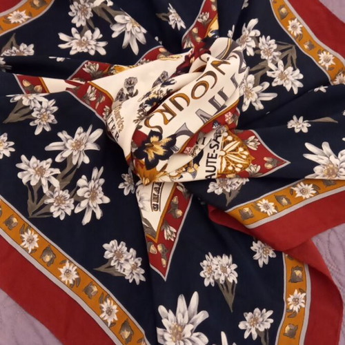 Ports d'Hiver Ski Club silk scarf, multicolor, 80x80 cm