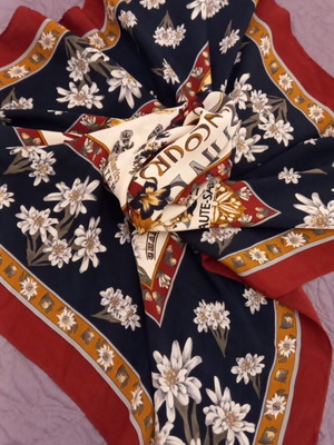 Ports d'Hiver Ski Club silk scarf, multicolor, 80x80 cm