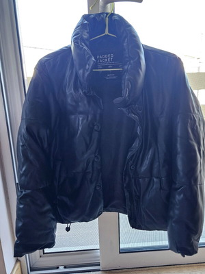 Stradivarius women's jacket like new, size S
