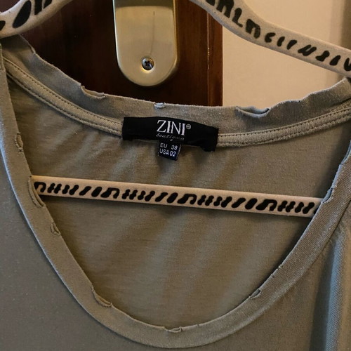 Zini blouse used, size small
