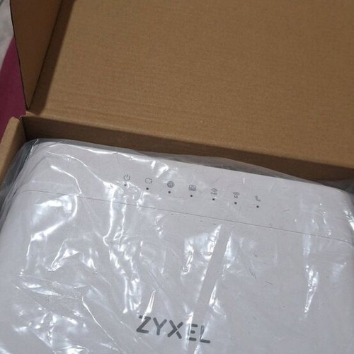 Zyxel router VMG8623-T50B like new Vdsl Voip IAD