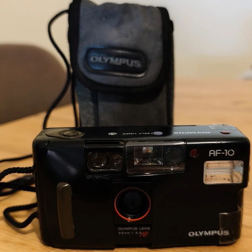 Olympus AF-10 35mm compact analog camera used