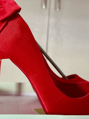 Belle Women Red Satinette Pumps with Bow Size 38 New