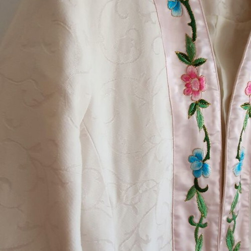 Outerwear new with embroidered flowers, size S, white