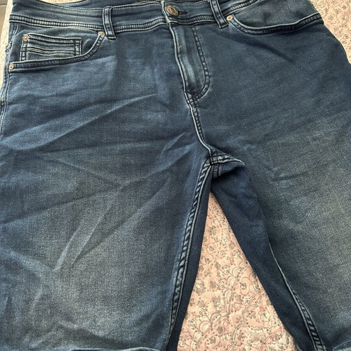 Men's Bermuda shorts like new, size L, blue